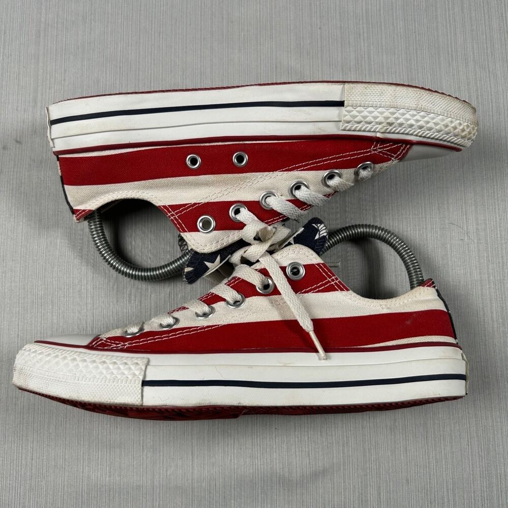 Converse Chuck Taylor All Star Low sneakers American flag US 7 Multicolor Womens